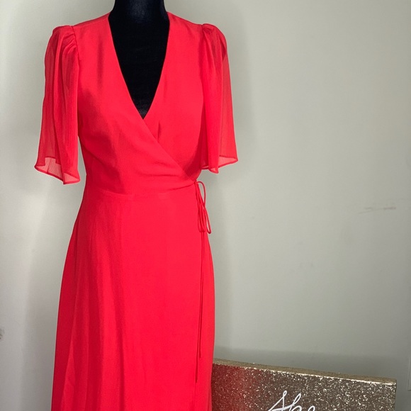 A "True Wrap" Suri Flutter Sleeve Dress - Picture 6 of 12